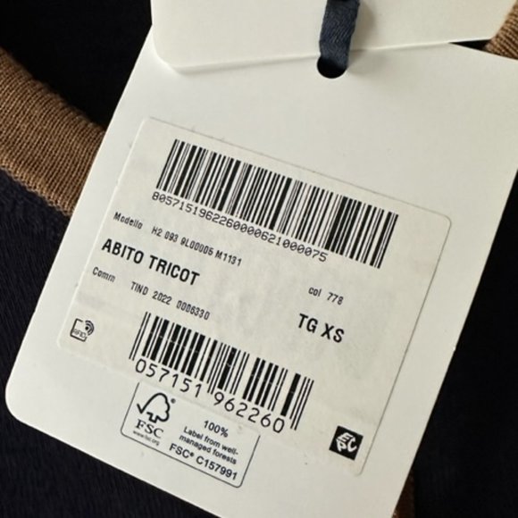 Moncler wool blend midi dress - NWT - XS - Picture 3 of 3